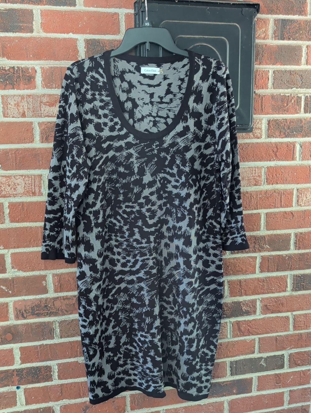 Calvin Klein Black & Gray Animal-Print Scoop Neck Sweater Dress Size XL (1129)